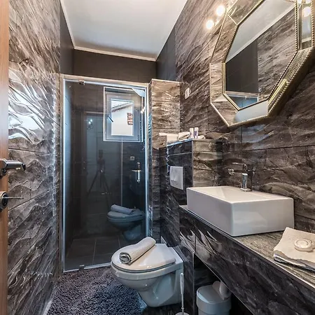 Marant - Free Parking