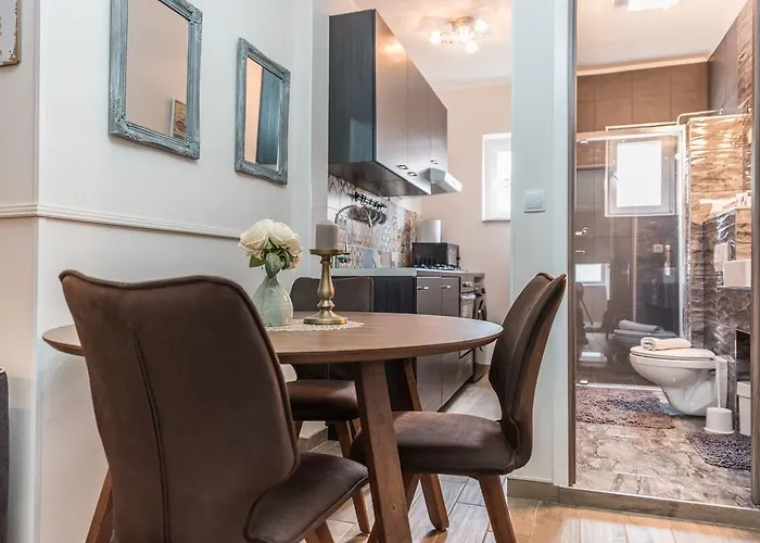 Marant - Free Parking Zadar